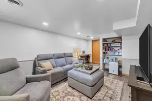 609 Lewis St, Burlington, WI 53105 - Photo 35