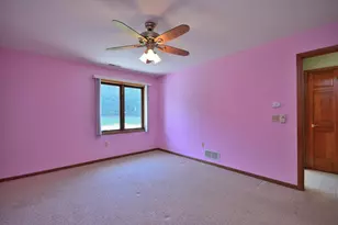 306 Hartford Square, Hartford, WI 53027 - Photo 15