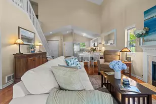 1813 Golfview Dr, Geneva, WI 53147 - Photo 7