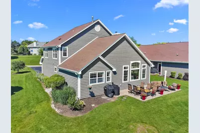 1813  Golfview Dr #35-03, Geneva, WI 53147 - Photo 31
