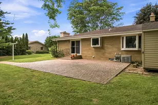 3835 W 5 1/2 Mile Rd, Racine, WI 53108 - Photo 31