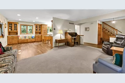 W264S7300  Kings Peak Ct, Vernon, WI 53189 - Photo 7