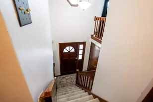 6441 S Crabapple Ct, Oak Creek, WI 53154 - Photo 23