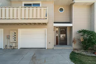 6441 S Crabapple Ct, Oak Creek, WI 53154 - Photo 27