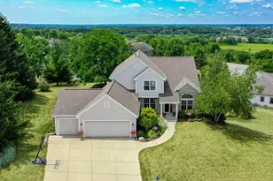 1621 Hunter Rd, Waukesha, WI 53189 - Photo 1