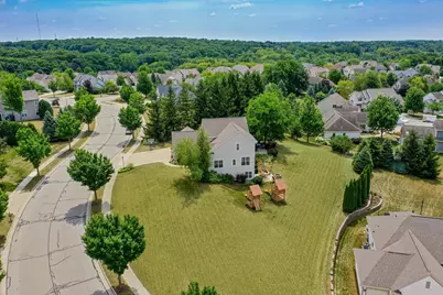 1621  Hunter Rd, Waukesha, WI 53189 - Photo 31