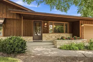 1621 N 29th St, Sheboygan, WI 53081 - Photo 3