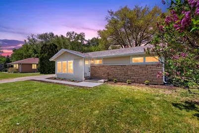 2965 N 124th St, Brookfield, WI 53005 - Photo 5