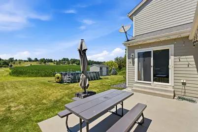 3830  Creekside Dr, Waukesha, WI 53189 - Photo 25