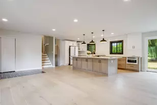 2050 Mt Kisco Dr, Elm Grove, WI 53122 - Photo 7