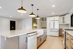 2050 Mt Kisco Dr, Elm Grove, WI 53122 - Photo 15