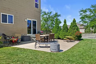 9044  Chicory Creek Dr, Sturtevant, WI 53177 - Photo 33