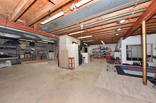2805 S 83rd St, West Allis, WI 53219 - Photo 39