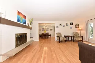2805 S 83rd St, West Allis, WI 53219 - Photo 17