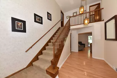 2805 S 83rd St, West Allis, WI 53219 - Photo 9