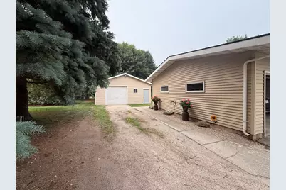 510  Laurel Dr, Francis Creek, WI 54214 - Photo 29