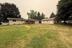 510 Laurel Dr, Francis Creek, WI 54214 - Photo 23