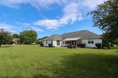 3906  Jacob Ct, Racine, WI 53403 - Photo 23