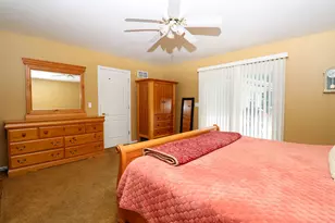 3906 Jacob Ct, Racine, WI 53403 - Photo 11