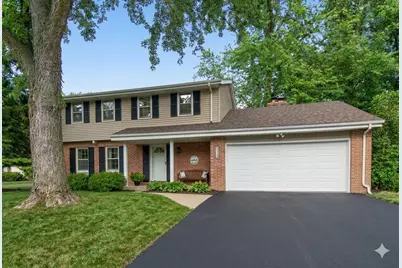 2470  Lionel Ct, Brookfield, WI 53045 - Photo 1