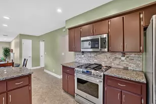 2470 Lionel Ct, Brookfield, WI 53045 - Photo 19