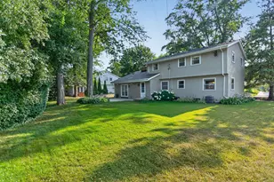 2470 Lionel Ct, Brookfield, WI 53045 - Photo 5