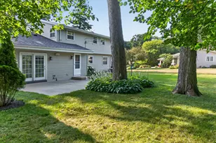 2470 Lionel Ct, Brookfield, WI 53045 - Photo 7