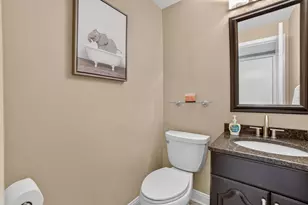2470 Lionel Ct, Brookfield, WI 53045 - Photo 43
