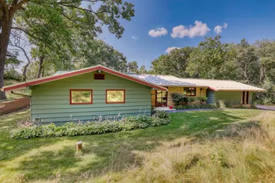 1905  Hillside Dr, Delafield, WI 53018 - Photo 35
