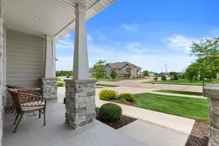 9110 Creekside Cir, Pleasant Prairie, WI 53158 - Photo 45