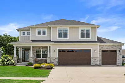 9110  Creekside Cir, Pleasant Prairie, WI 53158 - Photo 1