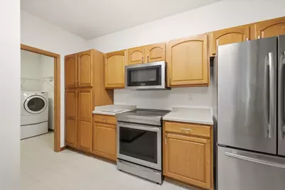 6020 S Buckhorn Ave #210, Cudahy, WI 53110 - Photo 3