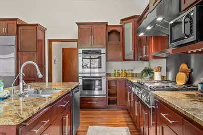 4042  Coopers Hawk Dr, Richfield, WI 53033 - Photo 19