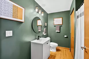 215 W Maple St, Milwaukee, WI 53204 - Photo 15