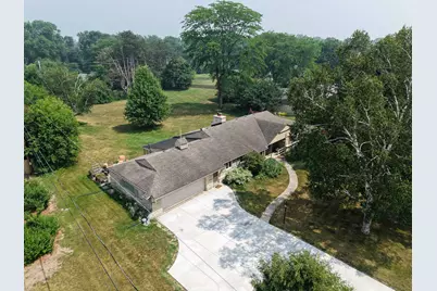 7860 N Fairchild Rd, Fox Point, WI 53217 - Photo 39