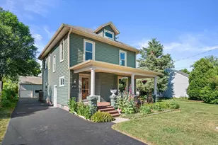 314 Lawn St, Hartland, WI 53029 - Photo 23