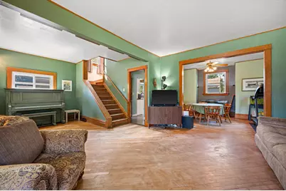 314  Lawn St, Hartland, WI 53029 - Photo 5