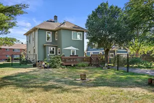 314 Lawn St, Hartland, WI 53029 - Photo 31