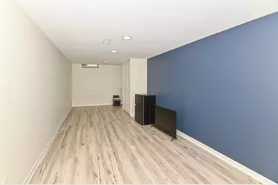 306 N Pinecrest St, Milwaukee, WI 53208 - Photo 33