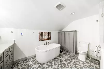 16755  Shore Line Dr, Brookfield, WI 53005 - Photo 45