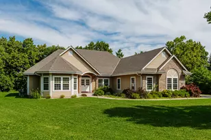 W209N11385 Reger Ct, Germantown, WI 53022 - Photo 43