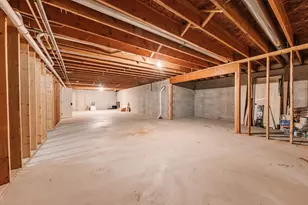 W209N11385 Reger Ct, Germantown, WI 53022 - Photo 41