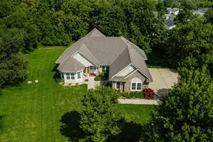 W209N11385 Reger Ct, Germantown, WI 53022 - Photo 5