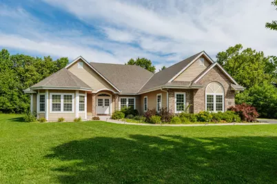 W209N11385  Reger Ct, Germantown, WI 53022 - Photo 1