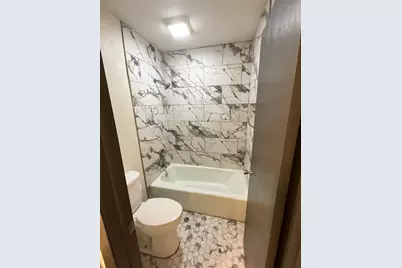 4085 W College Ave #4085, Franklin, WI 53221 - Photo 9
