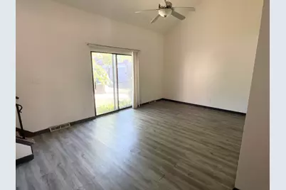4085 W College Ave #4085, Franklin, WI 53221 - Photo 17