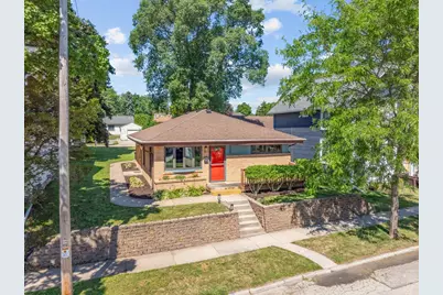 209 S Garfield Ave, Port Washington, WI 53074 - Photo 1