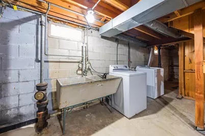 2940 E Wanda Ave, Cudahy, WI 53110 - Photo 25