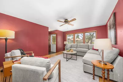 2940 E Wanda Ave, Cudahy, WI 53110 - Photo 5