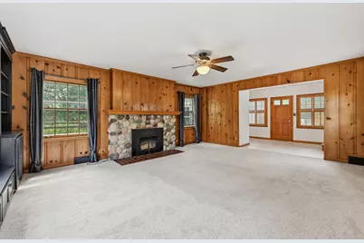 7620 W Drexel Ave, Franklin, WI 53132 - Photo 23